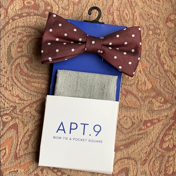 BOW TIE & POCKET SQUARE - Picture 2 of 4